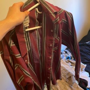 Medium frontier button up shirt